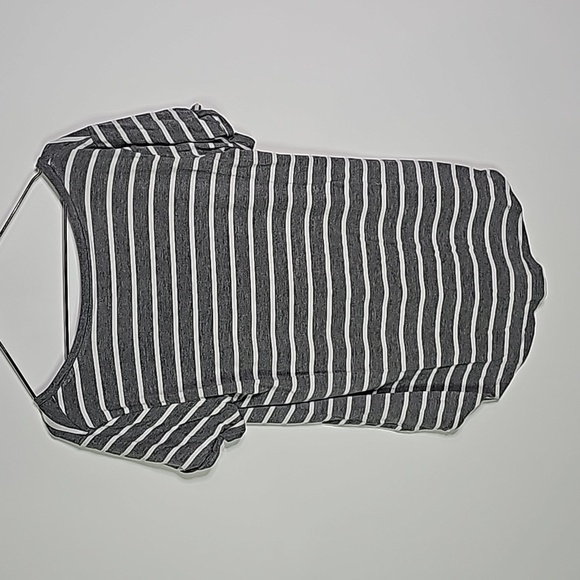 American Eagle soft & sexy small gray and white striped short sleeve shirt - Picture 4 of 6